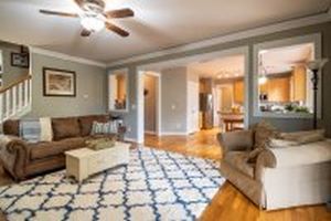 Mieten oder kaufen? Zentrale Fakten & Informatives f&uuml;r die beste Entscheidung - Bild: Curtis Adams auf Pexels