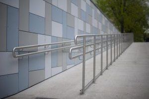 Barrierefreiheit steht für eine Zugänglichkeit ohne Hindernisse oder Barrieren. Barrierefreiheit steht für eine Zugänglichkeit ohne Hindernisse oder Barrieren.