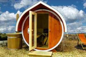 Wellness im eigenen Garten: Was bei der Planung einer Gartensauna wichtig ist - Bild: G.C. / Pixabay