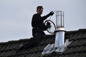 PSAgA steht für Persönliche Schutzausrüstung gegen Absturz. PSAgA steht für Persönliche Schutzausrüstung gegen Absturz.