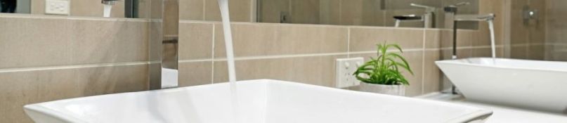 Effiziente Warmwasserversorgung im Gebäude: Technik und Nachhaltigkeit Effiziente Warmwasserversorgung im Gebäude: Technik und Nachhaltigkeit