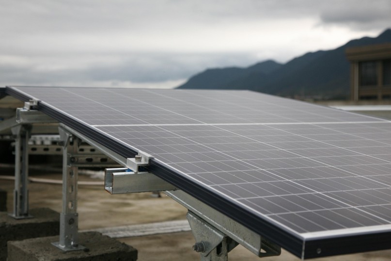 Das Erneuerbare-Energien-Gesetz (EEG) ist ein zentrales Gesetz in Deutschland, das die F&ouml;rderung von Strom aus erneuerbaren Quellen wie Photovoltaik, Windkraft, Biomasse oder Wasserkraft regelt.