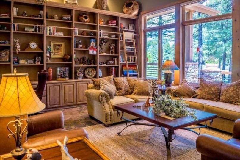 Ein Hausverkauf kann bei den Besichtigungen m&ouml;bliert durchgef&uuml;hrt werden